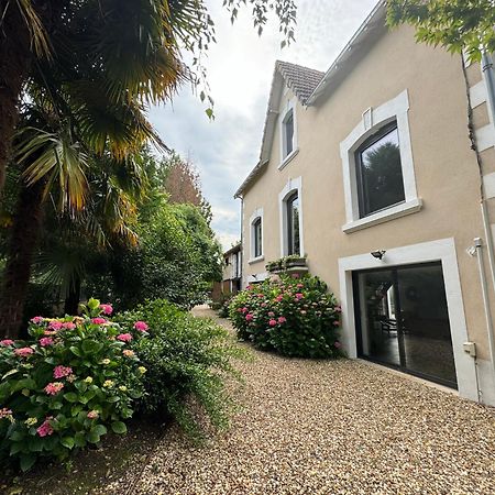 Demeure De Charme Vue Riviere Perigueux Piscine Parking Bed and Breakfast Exterior foto